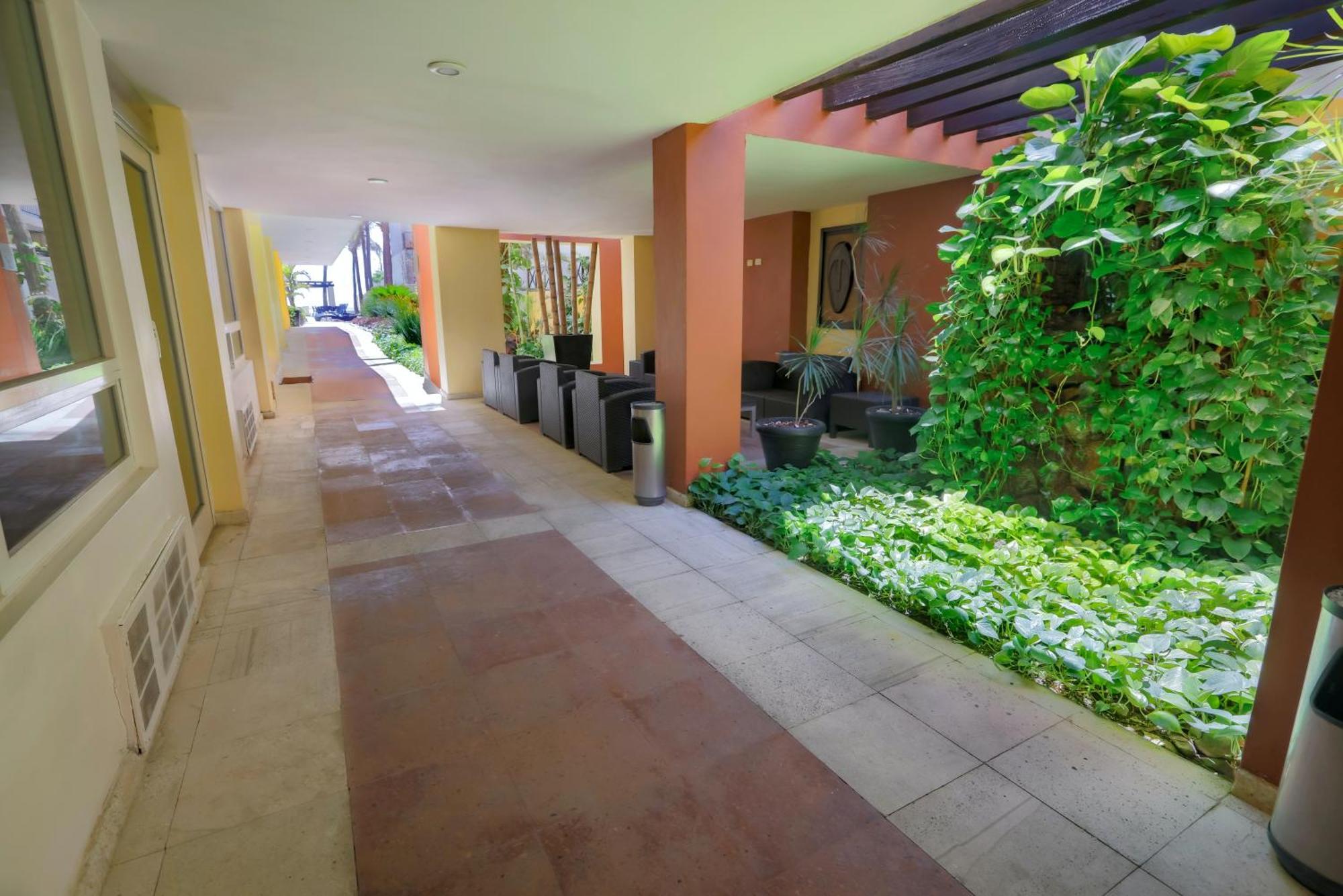 Best Western Hotel Posada Freeman Zona Dorada Мазатлан Екстер'єр фото