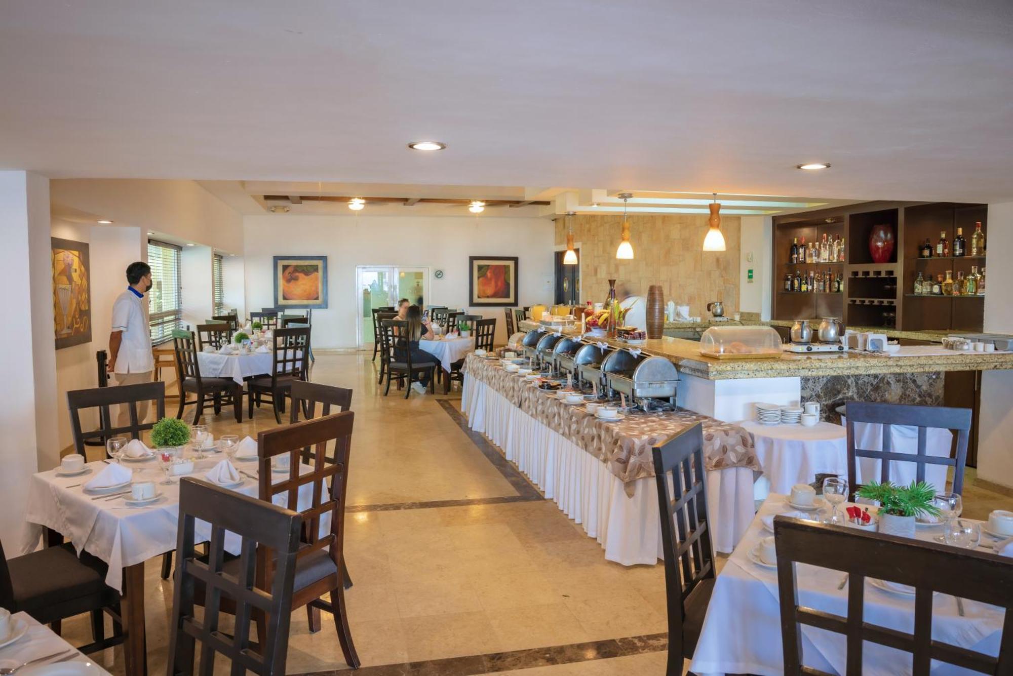 Best Western Hotel Posada Freeman Zona Dorada Мазатлан Екстер'єр фото